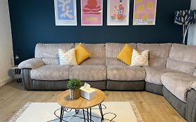 Ross Place Apartment